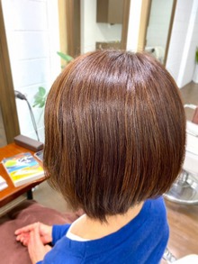 ヘアカラーで明るい気持ちに