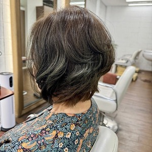 パーマを活かした立体感カット　