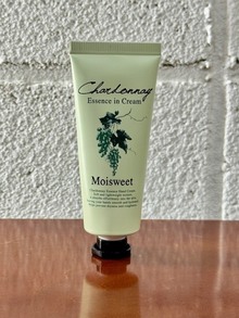 新しいハンドクリーム