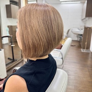 大人ハイトーンカラー・ボブ 