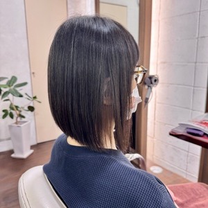 アマトラ縮毛矯正でクールボブに　
