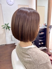 ヘアスタイルはフォルムが大事　