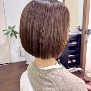 ヘアスタイルはフォルムが大事　