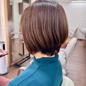 モーブカラーで春っぽく　