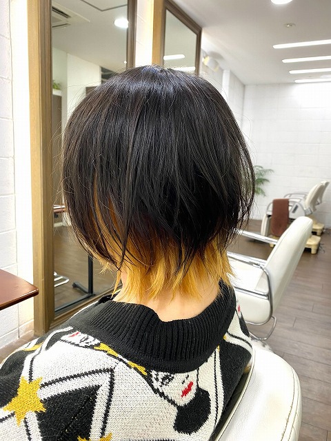 学芸大学美容室に,Hair Esthe Hi-Deはあります。学芸大学美容院にも、Hair Esthe Hi-Deはあります。Hair Esthe Hi-Deは目黒区学芸大学駅近くの美容室です。祐天寺美容室近くにも、Hair Esthe Hi-Deはあります。祐天寺美容院にも、Hair Esthe Hi-Deはあります。Hair Esthe Hi-Deは髪にやさしく、が綺麗に艶髪になります。Hair Esthe Hi-Deカットがとても上手いです。得にボブやショートスタイルが得意です。カラーも評判よく、ニューアマトラカラーがお客様に高評価です。オーガニックなヘアカラー　香草カラー色葉も人気です。パーマもとても上手く、　クリープパーマがお客様に高評価クリープパーマしながら、髪は綺麗になります。Hair Esthe Hi-Deは、オープンした2003年からヘッドスパ「クリームバスヘアエステ」を提供しています。ヘッドスパ「クリームバスヘアエステ」は、頭皮の汚れを落とし且つ頭皮の保湿効果もあり髪に栄養を与え、艶々になります。プレミアム髪質改善トリートメントで、「イオンコネクト・トリートメント」も大好評です。コロナ感染対策を万全にしております。新型コロナウイルス感染拡大防止を徹底して、お客様が安心して来店出来るようにしております。お客様同士が接触しないよう、サロン自体を個室的にしています。