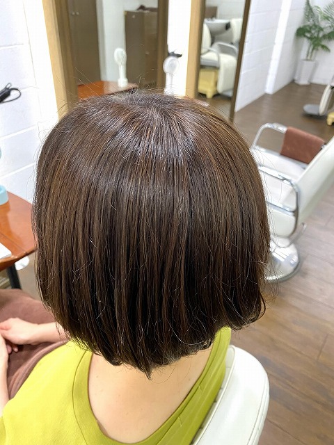 学芸大学美容室にHair Esthe Hi-Deは、あります。学芸大学美容院にも、Hair Esthe Hi-Deはあります。Hair Esthe Hi-Deは目黒区学芸大学駅近くの美容室です。祐天寺美容室近くにも、Hair Esthe Hi-Deはあります。祐天寺美容院にも、Hair Esthe Hi-Deはあります。Hair Esthe Hi-Deは髪にやさしく、が綺麗に艶髪になります。Hair Esthe Hi-Deカットがとても上手いです。得にボブやショートスタイルが得意です。カラーも評判よく、ニューアマトラカラーがお客様に高評価です。オーガニックなヘアカラー　香草カラー色葉も人気です。パーマもとても上手く、　クリープパーマがお客様に高評価クリープパーマしながら、髪は綺麗になります。Hair Esthe Hi-Deは、オープンした2003年からヘッドスパ「クリームバスヘアエステ」を提供しています。ヘッドスパ「クリームバスヘアエステ」は、頭皮の汚れを落とし且つ頭皮の保湿効果もあり髪に栄養を与え、艶々になります。プレミアム髪質改善トリートメントで、「イオンコネクト・トリートメント」も大好評です。コロナ感染対策を万全にしております。新型コロナウイルス感染拡大防止を徹底して、お客様が安心して来店出来るようにしております。お客様同士が接触しないよう、サロン自体を個室的にしています。