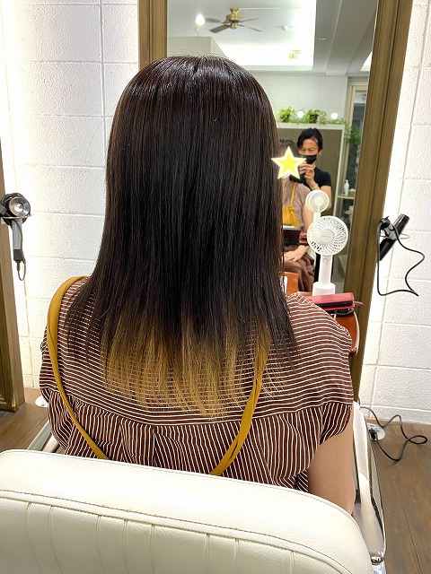 学芸大学美容室にHair Esthe Hi-Deは、あります。学芸大学美容院にも、Hair Esthe Hi-Deはあります。Hair Esthe Hi-Deは目黒区学芸大学駅近くの美容室です。祐天寺美容室近くにも、Hair Esthe Hi-Deはあります。祐天寺美容院にも、Hair Esthe Hi-Deはあります。Hair Esthe Hi-Deは髪にやさしく、が綺麗に艶髪になります。Hair Esthe Hi-Deカットがとても上手いです。得にボブやショートスタイルが得意です。カラーも評判よく、ニューアマトラカラーがお客様に高評価です。オーガニックなヘアカラー　香草カラー色葉も人気です。パーマもとても上手く、　クリープパーマがお客様に高評価クリープパーマしながら、髪は綺麗になります。Hair Esthe Hi-Deは、オープンした2003年からヘッドスパ「クリームバスヘアエステ」を提供しています。ヘッドスパ「クリームバスヘアエステ」は、頭皮の汚れを落とし且つ頭皮の保湿効果もあり髪に栄養を与え、艶々になります。プレミアム髪質改善トリートメントで、「イオンコネクト・トリートメント」も大好評です。コロナ感染対策を万全にしております。新型コロナウイルス感染拡大防止を徹底して、お客様が安心して来店出来るようにしております。お客様同士が接触しないよう、サロン自体を個室的にしています。