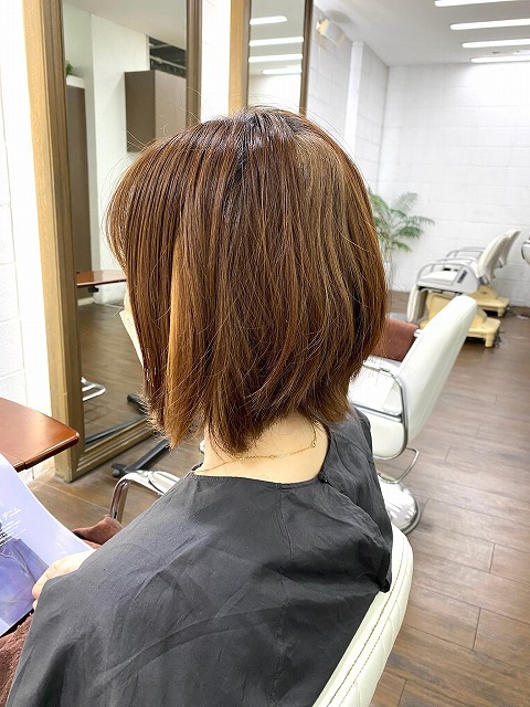 学芸大学美容室にHair Esthe Hi-Deは、あります。学芸大学美容院にも、Hair Esthe Hi-Deはあります。Hair Esthe Hi-Deは目黒区学芸大学駅近くの美容室です。Hair Esthe Hi-Deは目黒区学芸大学駅近くの美容院です。祐天寺美容室近くにも、Hair Esthe Hi-Deはあります。祐天寺美容院近くにも、Hair Esthe Hi-Deはあります。Hair Esthe Hi-Deは髪にやさしく、が綺麗に艶髪になります。Hair Esthe Hi-Deカットがとても上手いです。得にボブやショートスタイルが得意です。切りっぱなしボブやマッシュショート得意です。カラーも評判よく、ニューアマトラカラーがお客様に高評価です。白髪染めでなくヘアカラーで、綺麗に白髪も染まります。オーガニックなヘアカラー　香草カラー色葉も人気です。パーマもとても上手く、　クリープパーマがお客様に高評価クリープパーマしながら、髪は綺麗になります。Hair Esthe Hi-Deは、オープンした2003年からヘッドスパ「クリームバスヘアエステ」を提供しています。ヘッドスパ「クリームバスヘアエステ」は、頭皮の汚れを落とし且つ頭皮の保湿効果もあり髪に栄養を与え、艶々になります。プレミアム髪質改善トリートメントで、「イオンコネクト・トリートメント」も大好評です。コロナ感染対策を万全にしております。新型コロナウイルス感染拡大防止を徹底して、お客様が安心して来店出来るようにしております。お客様同士が接触しないよう、サロン自体を個室的にしています。