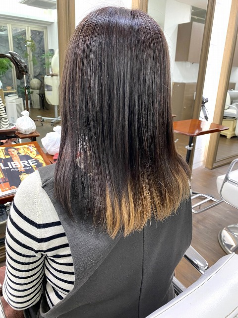 学芸大学美容室に、Hair Esthe Hi-Deは、あります。学芸大学美容院に、Hair Esthe Hi-Deはあります。Hair Esthe Hi-Deは目黒区学芸大学駅近くの美容室です。祐天寺美容室近くにも、Hair Esthe Hi-Deはあります。祐天寺美容院近くにも、Hair Esthe Hi-Deはあります。Hair Esthe Hi-Deは目黒区学芸大学駅近くの美容院です。Hair Esthe Hi-Deは髪にやさしく、が綺麗に艶髪になります。Hair Esthe Hi-Deカットがとても上手いです。得にボブやショートスタイルが得意で、スタイルがより立体的になります。なので立体感カットが、お客様に人気です。切りっぱなしボブやマッシュショートも得意です。カラーも評判よく、ニューアマトラカラーがお客様に高評価です。オーガニックなヘアカラー　香草カラー色葉も人気です。主に40代のお客様が多いです。40代ボブや40代ショートも得意です。脱白髪染めカラーも好評です。パーマもとても上手く、　クリープパーマがお客様に高評価クリープパーマしながら、髪は綺麗になります。Hair Esthe Hi-Deは、オープンした2003年からヘッドスパ「クリームバスヘアエステ」を提供しています。ヘッドスパ「クリームバスヘアエステ」は、頭皮の汚れを落とし且つ頭皮の保湿効果もあり髪に栄養を与え、艶々になります。プレミアム髪質改善トリートメントで、「イオンコネクト・トリートメント」も大好評です。コロナ感染対策を万全にしております。新型コロナウイルス感染拡大防止を徹底して、お客様が安心して来店出来るようにしております。お客様同士が接触しないよう、サロン自体を個室的にしています。