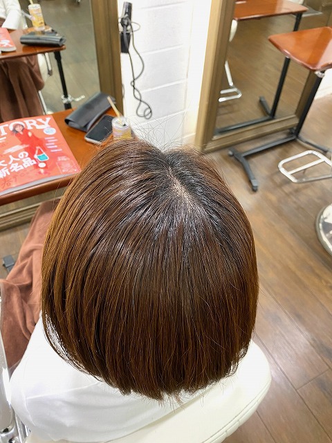 学芸大学美容室に、Hair Esthe Hi-Deは、あります。学芸大学美容院に、Hair Esthe Hi-Deはあります。Hair Esthe Hi-Deは目黒区学芸大学駅近くの美容室です。祐天寺美容室近くにも、Hair Esthe Hi-Deはあります。祐天寺美容院近くにも、Hair Esthe Hi-Deはあります。Hair Esthe Hi-Deは目黒区学芸大学駅近くの美容院です。Hair Esthe Hi-Deは髪にやさしく、が綺麗に艶髪になります。Hair Esthe Hi-Deカットがとても上手いです。得にボブやショートスタイルが得意で、スタイルがより立体的になります。なので立体感カットが、お客様に人気です。切りっぱなしボブやマッシュショートも得意です。カラーも評判よく、ニューアマトラカラーがお客様に高評価です。オーガニックなヘアカラー　香草カラー色葉も人気です。主に40代のお客様が多いです。40代ボブや40代ショートも得意です。脱白髪染めカラーも好評です。パーマもとても上手く、　クリープパーマがお客様に高評価クリープパーマしながら、髪は綺麗になります。Hair Esthe Hi-Deは、オープンした2003年からヘッドスパ「クリームバスヘアエステ」を提供しています。ヘッドスパ「クリームバスヘアエステ」は、頭皮の汚れを落とし且つ頭皮の保湿効果もあり髪に栄養を与え、艶々になります。プレミアム髪質改善トリートメントで、「イオンコネクト・トリートメント」も大好評です。コロナ感染対策を万全にしております。新型コロナウイルス感染拡大防止を徹底して、お客様が安心して来店出来るようにしております。お客様同士が接触しないよう、サロン自体を個室的にしています。