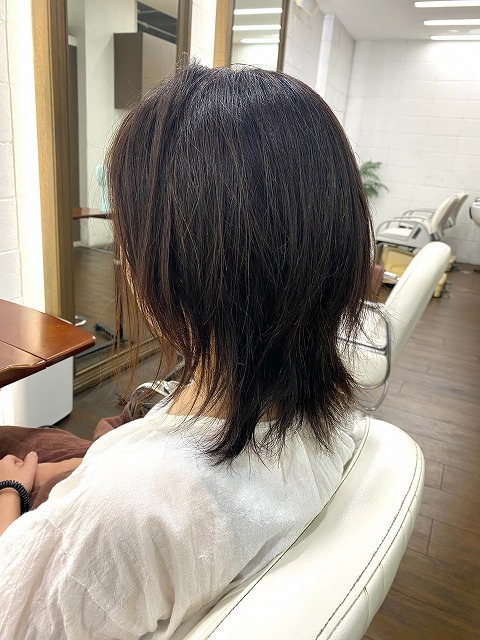 学芸大学美容室に、Hair Esthe Hi-Deは、あります。学芸大学美容院に、Hair Esthe Hi-Deはあります。Hair Esthe Hi-Deは目黒区学芸大学駅近くの美容室です。祐天寺美容室近くにも、Hair Esthe Hi-Deはあります。祐天寺美容院近くにも、Hair Esthe Hi-Deはあります。Hair Esthe Hi-Deは目黒区学芸大学駅近くの美容院です。Hair Esthe Hi-Deは髪にやさしく、が綺麗に艶髪になります。Hair Esthe Hi-Deカットがとても上手いです。得にボブやショートスタイルが得意で、スタイルがより立体的になります。なので立体感カットが、お客様に人気です。切りっぱなしボブやマッシュショートも得意です。カラーも評判よく、ニューアマトラカラーがお客様に高評価です。オーガニックなヘアカラー　香草カラー色葉も人気です。主に40代のお客様が多いです。40代ボブや40代ショートも得意です。脱白髪染めカラーも好評です。パーマもとても上手く、　クリープパーマがお客様に高評価クリープパーマしながら、髪は綺麗になります。Hair Esthe Hi-Deは、オープンした2003年からヘッドスパ「クリームバスヘアエステ」を提供しています。ヘッドスパ「クリームバスヘアエステ」は、頭皮の汚れを落とし且つ頭皮の保湿効果もあり髪に栄養を与え、艶々になります。プレミアム髪質改善トリートメントで、「イオンコネクト・トリートメント」も大好評です。コロナ感染対策を万全にしております。新型コロナウイルス感染拡大防止を徹底して、お客様が安心して来店出来るようにしております。お客様同士が接触しないよう、サロン自体を個室的にしています。