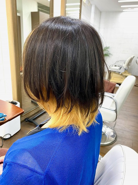 学芸大学 美容室に、Hair Esthe Hi-Deは、あります。学芸大学 美容院に、Hair Esthe Hi-Deはあります。Hair Esthe Hi-Deは目黒区学芸大学駅近くの美容室です。祐天寺 美容室近くにも、Hair Esthe Hi-Deはあります。祐天寺 美容院近くにも、Hair Esthe Hi-Deはあります。Hair Esthe Hi-Deは目黒区学芸大学駅近くの美容院です。Hair Esthe Hi-Deは髪にやさしく、が綺麗に艶髪になります。Hair Esthe Hi-Deカットがとても上手いです。得にボブやショートスタイルが得意で、スタイルがより立体的になります。なので立体感カットが、お客様に人気です。切りっぱなしボブやマッシュショートも得意です。カラーも評判よく、ニューアマトラカラーがお客様に高評価です。オーガニックなヘアカラー　香草カラー色葉も人気です。主に40代のお客様が多いです。50代のお客様も多いです。40代ボブや40代ショートも得意です。50代ボブや50代ショートもに人気があります。脱白髪染めカラーも好評です。パーマもとても上手く、　クリープパーマがお客様に高評価クリープパーマしながら、髪は綺麗になります。Hair Esthe Hi-Deは、オープンした2003年からヘッドスパ「クリームバスヘアエステ」を提供しています。ヘッドスパ「クリームバスヘアエステ」は、頭皮の汚れを落とし且つ頭皮の保湿効果もあり髪に栄養を与え、艶々になります。プレミアム髪質改善トリートメントで、「イオンコネクト・トリートメント」も大好評です。