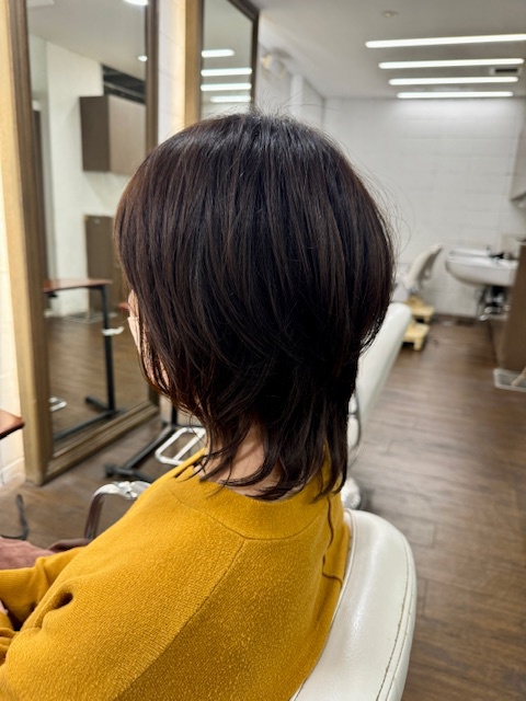 学芸大学 美容室に、Hair Esthe Hi-Deは、あります。学芸大学 美容院に、Hair Esthe Hi-Deはあります。Hair Esthe Hi-Deは目黒区学芸大学駅近くの美容室です。Hair Esthe Hi-Deは、東急東横線沿い駅近くの美容室です。Hair Esthe Hi-Deは、東急東横線沿い駅近くの美容院です。祐天寺美容室近くにも、Hair Esthe Hi-Deはあります。祐天寺美容院近くにも、Hair Esthe Hi-Deはあります。Hair Esthe Hi-Deは目黒区学芸大学駅近くの美容院です。Hair Esthe Hi-Deは目黒区学芸大学駅近くの美容室です。Hair Esthe Hi-Deは髪にやさしく、が綺麗に艶髪になります。Hair Esthe Hi-Deカットがとても上手いです。Hair Esthe Hi-Deは、オシャレです。学芸大　美容院　Hair Esthe Hi-Deは、とても人気があります。学芸大　美容室　Hair Esthe Hi-Deは、40代50代女性に人気があります。得にボブやショートスタイルが得意で、スタイルがより立体的になります。なので立体感カットが、お客様に人気です。切りっぱなしボブカやマッシュショートも得意です。なのでショートカットも得意です。もちろんボブカットも得意です。カラーも評判よく、ニューアマトラカラーがお客様に高評価です。オーガニックなヘアカラー　香草カラー色葉も人気です。ヘアマニキュアも保湿があり好評です。40代大人女性のお客様が多いです。40代ボブや40代ショートも得意です。50代大人女性も多いです脱白髪染めカラーも好評です。60代大人女性も多いですパーマもとても上手く、　クリープパーマがお客様に高評価クリープパーマしながら、髪は綺麗になります。Hair Esthe Hi-Deは、オープンした2003年からヘッドスパ「クリームバスヘアエステ」を提供しています。ヘッドスパ「クリームバスヘアエステ」は、頭皮の汚れを落とし且つ頭皮の保湿効果もあり髪に栄養を与え、艶々になります。プレミアム髪質改善トリートメントも大好評です。