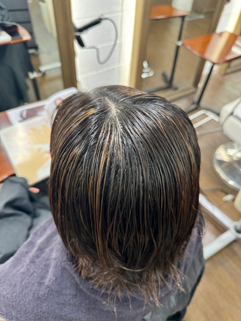 学芸大学 美容室に、Hair Esthe Hi-Deは、あります。学芸大学 美容院に、Hair Esthe Hi-Deはあります。Hair Esthe Hi-Deは目黒区学芸大学駅近くの美容室です。Hair Esthe Hi-Deは、東急東横線沿い駅近くの美容室です。Hair Esthe Hi-Deは、東急東横線沿い駅近くの美容院です。祐天寺美容室近くにも、Hair Esthe Hi-Deはあります。祐天寺美容院近くにも、Hair Esthe Hi-Deはあります。Hair Esthe Hi-Deは目黒区学芸大学駅近くの美容院です。Hair Esthe Hi-Deは目黒区学芸大学駅近くの美容室です。Hair Esthe Hi-Deは髪にやさしく、が綺麗に艶髪になります。Hair Esthe Hi-Deカットがとても上手いです。Hair Esthe Hi-Deは、オシャレです。学芸大　美容院　Hair Esthe Hi-Deは、とても人気があります。学芸大　美容室　Hair Esthe Hi-Deは、40代50代女性に人気があります。得にボブやショートスタイルが得意で、スタイルがより立体的になります。なので立体感カットが、お客様に人気です。切りっぱなしボブカやマッシュショートも得意です。なのでショートカットも得意です。もちろんボブカットも得意です。カラーも評判よく、ニューアマトラカラーがお客様に高評価です。オーガニックなヘアカラー　香草カラー色葉も人気です。ヘアマニキュアも保湿があり好評です。40代大人女性のお客様が多いです。40代ボブや40代ショートも得意です。50代大人女性も多いです脱白髪染めハイライトカラーも好評です。60代大人女性も多いですパーマもとても上手く、　クリープパーマがお客様に高評価クリープパーマしながら、髪は綺麗になります。Hair Esthe Hi-Deは、オープンした2003年からヘッドスパ「クリームバスヘアエステ」を提供しています。ヘッドスパ「クリームバスヘアエステ」は、頭皮の汚れを落とし且つ頭皮の保湿効果もあり髪に栄養を与え、艶々になります。プレミアム髪質改善トリートメントも大好評です。