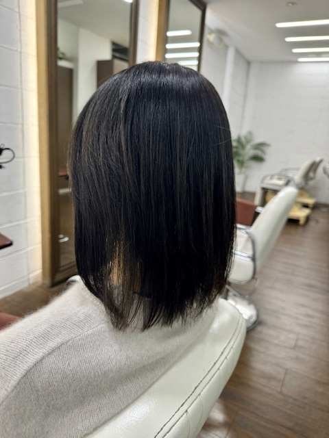 学芸大学 美容室に、Hair Esthe Hi-Deは、あります。学芸大学 美容院に、Hair Esthe Hi-Deはあります。Hair Esthe Hi-Deは目黒区学芸大学駅近くの美容室です。Hair Esthe Hi-Deは、東急東横線沿い駅近くの美容室です。Hair Esthe Hi-Deは、東急東横線沿い駅近くの美容院です。祐天寺美容室近くにも、Hair Esthe Hi-Deはあります。祐天寺美容院近くにも、Hair Esthe Hi-Deはあります。Hair Esthe Hi-Deは目黒区学芸大学駅近くの美容院です。Hair Esthe Hi-Deは目黒区学芸大学駅近くの美容室です。Hair Esthe Hi-Deは髪にやさしく、が綺麗に艶髪になります。Hair Esthe Hi-Deカットがとても上手いです。Hair Esthe Hi-Deは、オシャレです。学芸大　美容院　Hair Esthe Hi-Deは、とても人気があります。学芸大　美容室　Hair Esthe Hi-Deは、40代50代女性に人気があります。得にボブやショートスタイルが得意で、スタイルがより立体的になります。なので立体感カットが、お客様に人気です。切りっぱなしボブカやマッシュショートも得意です。なのでショートカットも得意です。もちろんボブカットも得意です。カラーも評判よく、ニューアマトラカラーがお客様に高評価です。オーガニックなヘアカラー　香草カラー色葉も人気です。ヘアマニキュアも保湿があり好評です。40代大人女性のお客様が多いです。40代ボブや40代ショートも得意です。50代大人女性も多いです脱白髪染めハイライトカラーも好評です。60代大人女性も多いですパーマもとても上手く、　クリープパーマがお客様に高評価クリープパーマしながら、髪は綺麗になります。Hair Esthe Hi-Deは、オープンした2003年からヘッドスパ「クリームバスヘアエステ」を提供しています。ヘッドスパ「クリームバスヘアエステ」は、頭皮の汚れを落とし且つ頭皮の保湿効果もあり髪に栄養を与え、艶々になります。プレミアム髪質改善トリートメントも大好評です。