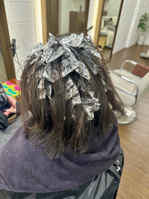 学芸大学 美容室に、Hair Esthe Hi-Deは、あります。学芸大学 美容院に、Hair Esthe Hi-Deはあります。Hair Esthe Hi-Deは目黒区学芸大学駅近くの美容室です。Hair Esthe Hi-Deは、東急東横線沿い駅近くの美容室です。Hair Esthe Hi-Deは、東急東横線沿い駅近くの美容院です。祐天寺美容室近くにも、Hair Esthe Hi-Deはあります。祐天寺美容院近くにも、Hair Esthe Hi-Deはあります。Hair Esthe Hi-Deは目黒区学芸大学駅近くの美容院です。Hair Esthe Hi-Deは目黒区学芸大学駅近くの美容室です。Hair Esthe Hi-Deは髪にやさしく、が綺麗に艶髪になります。Hair Esthe Hi-Deカットがとても上手いです。Hair Esthe Hi-Deは、オシャレです。学芸大　美容院　Hair Esthe Hi-Deは、とても人気があります。学芸大　美容室　Hair Esthe Hi-Deは、40代50代女性に人気があります。得にボブやショートスタイルが得意で、スタイルがより立体的になります。なので立体感カットが、お客様に人気です。切りっぱなしボブカやマッシュショートも得意です。なのでショートカットも得意です。もちろんボブカットも得意です。カラーも評判よく、ニューアマトラカラーがお客様に高評価です。オーガニックなヘアカラー　香草カラー色葉も人気です。ヘアマニキュアも保湿があり好評です。40代大人女性のお客様が多いです。40代ボブや40代ショートも得意です。50代大人女性も多いです脱白髪染めハイライトカラーも好評です。60代大人女性も多いですパーマもとても上手く、　クリープパーマがお客様に高評価クリープパーマしながら、髪は綺麗になります。Hair Esthe Hi-Deは、オープンした2003年からヘッドスパ「クリームバスヘアエステ」を提供しています。ヘッドスパ「クリームバスヘアエステ」は、頭皮の汚れを落とし且つ頭皮の保湿効果もあり髪に栄養を与え、艶々になります。プレミアム髪質改善トリートメントも大好評です。