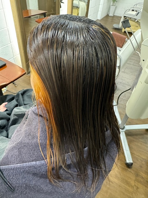 学芸大学 美容室に、Hair Esthe Hi-Deは、あります。学芸大学 美容院に、Hair Esthe Hi-Deはあります。Hair Esthe Hi-Deは目黒区学芸大学駅近くの美容室です。Hair Esthe Hi-Deは、東急東横線沿い駅近くの美容室です。Hair Esthe Hi-Deは、東急東横線沿い駅近くの美容院です。祐天寺美容室近くにも、Hair Esthe Hi-Deはあります。祐天寺美容院近くにも、Hair Esthe Hi-Deはあります。Hair Esthe Hi-Deは目黒区学芸大学駅近くの美容院です。Hair Esthe Hi-Deは目黒区学芸大学駅近くの美容室です。Hair Esthe Hi-Deは髪にやさしく、が綺麗に艶髪になります。Hair Esthe Hi-Deカットがとても上手いです。Hair Esthe Hi-Deは、オシャレです。学芸大　美容院　Hair Esthe Hi-Deは、とても人気があります。学芸大　美容室　Hair Esthe Hi-Deは、40代50代女性に人気があります。得にボブやショートスタイルが得意で、スタイルがより立体的になります。なので立体感カットが、お客様に人気です。切りっぱなしボブカやマッシュショートも得意です。なのでショートカットも得意です。もちろんボブカットも得意です。カラーも評判よく、ニューアマトラカラーがお客様に高評価です。オーガニックなヘアカラー　香草カラー色葉も人気です。ヘアマニキュアも保湿があり好評です。40代大人女性のお客様が多いです。40代ボブや40代ショートも得意です。50代大人女性も多いです脱白髪染めハイライトカラーも好評です。60代大人女性も多いですパーマもとても上手く、　クリープパーマがお客様に高評価クリープパーマしながら、髪は綺麗になります。Hair Esthe Hi-Deは、オープンした2003年からヘッドスパ「クリームバスヘアエステ」を提供しています。ヘッドスパ「クリームバスヘアエステ」は、頭皮の汚れを落とし且つ頭皮の保湿効果もあり髪に栄養を与え、艶々になります。プレミアム髪質改善トリートメントも大好評です。