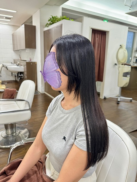 学芸大学 美容室に、Hair Esthe Hi-Deは、あります。学芸大学 美容院に、Hair Esthe Hi-Deはあります。Hair Esthe Hi-Deは目黒区学芸大学駅近くの美容院です。Hair Esthe Hi-Deは目黒区学芸大学駅近くの美容室です。祐天寺美容室近くにも、Hair Esthe Hi-Deはあります。祐天寺美容院近くにも、Hair Esthe Hi-Deはあります。Hair Esthe Hi-Deは髪にやさしく、が綺麗に艶髪になります。Hair Esthe Hi-Deは、カットがとても上手いです。Hair Esthe Hi-Deは、オシャレです。学芸大　美容院　Hair Esthe Hi-Deは、とても人気があります。学芸大　美容室　Hair Esthe Hi-Deは、40代50代60代女性に人気があります。得にボブやショートスタイルが得意で、スタイルがより立体的になります。なので立体感カットが、お客様に人気です。切りっぱなしボブカやマッシュショートも上手いです。なのでショートカットも上手いです。もちろんボブカットも上手いです。カラーも評判よく、ニューアマトラカラーがお客様に高評価です。オーガニックなヘアカラー　香草カラー色葉も人気です。ヘアマニキュアも保湿があり好評です。40代大人女性のお客様が多いです。40代ボブや40代ショートも得意です。50代大人女性も多いです、50代ボブや50代ショートも得意です。50代女性のカットは全般的に得意です。脱白髪染めハイライトカラーも好評です。60代大人女性も多いです。60代女性のカットも得意ですし、上手いと言われます。パーマもとても上手く、　クリープパーマがお客様に高評価クリープパーマしながら、髪は綺麗になります。男性のお客様もいらっしゃいます。男性のお客様は2割位です。Hair Esthe Hi-Deは、オープンした2003年からヘッドスパ「クリームバスヘアエステ」を提供しています。ヘッドスパ「クリームバスヘアエステ」は、頭皮の汚れを落とし且つ頭皮の保湿効果もあり髪に栄養を与え、艶々になります。プレミアム髪質改善トリートメントも大好評です。