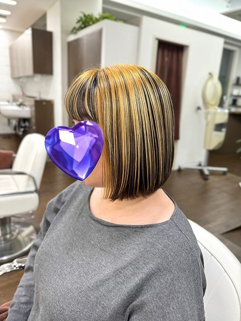 学芸大学 美容室に、Hair Esthe Hi-Deは、あります。学芸大学 美容院に、Hair Esthe Hi-Deはあります。Hair Esthe Hi-Deは目黒区学芸大学駅近くの美容院です。Hair Esthe Hi-Deは目黒区学芸大学駅近くの美容室です。祐天寺美容室近くにも、Hair Esthe Hi-Deはあります。祐天寺美容院近くにも、Hair Esthe Hi-Deはあります。Hair Esthe Hi-Deは髪にやさしく、が綺麗に艶髪になります。Hair Esthe Hi-Deは、カットがとても上手いです。Hair Esthe Hi-Deは、オシャレです。学芸大 美容院 Hair Esthe Hi-Deは、とても人気があります。学芸大 美容室 Hair Esthe Hi-Deは、40代50代60代女性に人気があります。得にボブやショートスタイルが得意で、スタイルがより立体的になります。なので立体感カットが、お客様に人気です。切りっぱなしボブカやマッシュショートも上手いです。なのでショートカットも上手いです。もちろんボブカットも上手いです。カラーも評判よく、ニューアマトラカラーがお客様に高評価です。オーガニックなヘアカラー 香草カラー色葉も人気です。ヘアマニキュアも保湿があり好評です。40代大人女性のお客様が多いです。40代ボブや40代ショートも得意です。50代大人女性も多いです、50代ボブや50代ショートも得意です。50代女性のカットは全般的に得意です。脱白髪染めハイライトカラーも好評です。60代大人女性も多いです。60代女性のカットも得意ですし、上手いと言われます。パーマもとても上手く、 クリープパーマがお客様に高評価クリープパーマしながら、髪は綺麗になります。男性のお客様もいらっしゃいます。男性のお客様は2割位です。Hair Esthe Hi-Deは、オープンした2003年からヘッドスパ「クリームバスヘアエステ」を提供しています。ヘッドスパ「クリームバスヘアエステ」は、頭皮の汚れを落とし且つ頭皮の保湿効果もあり髪に栄養を与え、艶々になります。プレミアム髪質改善トリートメントも大好評です。