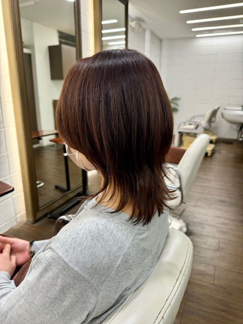 学芸大学 美容室に、Hair Esthe Hi-Deは、あります。学芸大学 美容院に、Hair Esthe Hi-Deはあります。Hair Esthe Hi-Deは目黒区学芸大学駅近くの美容室です。Hair Esthe Hi-Deは、東急東横線沿い駅近くの美容室です。Hair Esthe Hi-Deは、東急東横線沿い駅近くの美容院です。祐天寺美容室近くにも、Hair Esthe Hi-Deはあります。祐天寺美容院近くにも、Hair Esthe Hi-Deはあります。Hair Esthe Hi-Deは目黒区学芸大学駅近くの美容院です。Hair Esthe Hi-Deは目黒区学芸大学駅近くの美容室です。Hair Esthe Hi-Deは髪にやさしく、が綺麗に艶髪になります。Hair Esthe Hi-Deカットがとても上手いです。Hair Esthe Hi-Deは、オシャレです。学芸大　美容院　Hair Esthe Hi-Deは、とても人気があります。学芸大　美容室　Hair Esthe Hi-Deは、40代50代女性に人気があります。得にボブやショートスタイルが得意で、スタイルがより立体的になります。なので立体感カットが、お客様に人気です。切りっぱなしボブやマッシュショートも得意です。カラーも評判よく、ニューアマトラカラーがお客様に高評価です。オーガニックなヘアカラー　香草カラー色葉も人気です。ヘアマニキュアも保湿があり好評です。40代大人女性のお客様が多いです。40代ボブや40代ショートも得意です。50代大人女性も多いです脱白髪染めカラーも好評です。60代大人女性も多いですパーマもとても上手く、　クリープパーマがお客様に高評価クリープパーマしながら、髪は綺麗になります。Hair Esthe Hi-Deは、オープンした2003年からヘッドスパ「クリームバスヘアエステ」を提供しています。ヘッドスパ「クリームバスヘアエステ」は、頭皮の汚れを落とし且つ頭皮の保湿効果もあり髪に栄養を与え、艶々になります。プレミアム髪質改善トリートメントも大好評です。