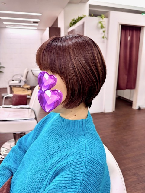 学芸大学 美容室に、Hair Esthe Hi-Deは、あります。学芸大学 美容院に、Hair Esthe Hi-Deはあります。Hair Esthe Hi-Deは目黒区学芸大学駅近くの美容院です。Hair Esthe Hi-Deは目黒区学芸大学駅近くの美容室です。祐天寺美容室近くにも、Hair Esthe Hi-Deはあります。祐天寺美容院近くにも、Hair Esthe Hi-Deはあります。Hair Esthe Hi-Deは髪にやさしく、が綺麗に艶髪になります。Hair Esthe Hi-Deは、カットがとても上手いです。Hair Esthe Hi-Deは、オシャレです。学芸大　美容院　Hair Esthe Hi-Deは、とても人気があります。学芸大　美容室　Hair Esthe Hi-Deは、40代50代60代女性に人気があります。得にボブやショートスタイルが得意で、スタイルがより立体的になります。なので立体感カットが、お客様に人気です。切りっぱなしボブカやマッシュショートも上手いです。なのでショートカットも上手いです。もちろんボブカットも上手いです。カラーも評判よく、ニューアマトラカラーがお客様に高評価です。オーガニックなヘアカラー　香草カラー色葉も人気です。ヘアマニキュアも保湿があり好評です。40代大人女性のお客様が多いです。40代ボブや40代ショートも得意です。50代大人女性も多いです、50代ボブや50代ショートも得意です。50代女性のカットは全般的に得意です。脱白髪染めハイライトカラーも好評です。60代大人女性も多いです。60代女性のカットも得意ですし、上手いと言われます。パーマもとても上手く、　クリープパーマがお客様に高評価クリープパーマしながら、髪は綺麗になります。男性のお客様もいらっしゃいます。男性のお客様は2割位です。Hair Esthe Hi-Deは、オープンした2003年からヘッドスパ「クリームバスヘアエステ」を提供しています。ヘッドスパ「クリームバスヘアエステ」は、頭皮の汚れを落とし且つ頭皮の保湿効果もあり髪に栄養を与え、艶々になります。プレミアム髪質改善トリートメントも大好評です。