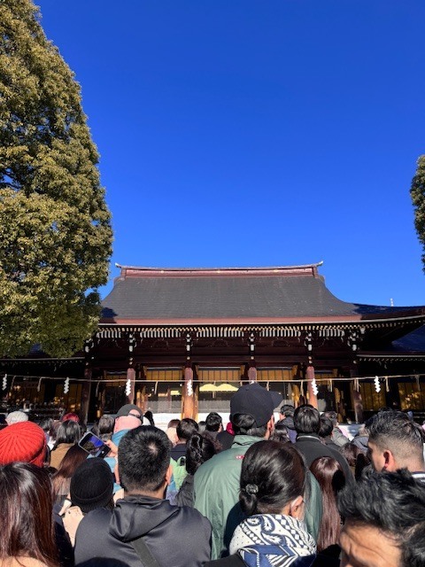 学芸大学 美容室に、Hair Esthe Hi-Deは、あります。学芸大学 美容院に、Hair Esthe Hi-Deはあります。Hair Esthe Hi-Deは目黒区学芸大学駅近くの美容室です。Hair Esthe Hi-Deは、東急東横線沿い駅近くの美容室です。Hair Esthe Hi-Deは、東急東横線沿い駅近くの美容院です。祐天寺美容室近くにも、Hair Esthe Hi-Deはあります。祐天寺美容院近くにも、Hair Esthe Hi-Deはあります。Hair Esthe Hi-Deは目黒区学芸大学駅近くの美容院です。Hair Esthe Hi-Deは目黒区学芸大学駅近くの美容室です。Hair Esthe Hi-Deは髪にやさしく、が綺麗に艶髪になります。Hair Esthe Hi-Deカットがとても上手いです。Hair Esthe Hi-Deは、オシャレです。学芸大 美容院 Hair Esthe Hi-Deは、とても人気があります。学芸大 美容室 Hair Esthe Hi-Deは、40代50代女性に人気があります。得にボブやショートスタイルが得意で、スタイルがより立体的になります。なので立体感カットが、お客様に人気です。切りっぱなしボブカやマッシュショートも得意です。なのでショートカットも得意です。もちろんボブカットも得意です。カラーも評判よく、ニューアマトラカラーがお客様に高評価です。オーガニックなヘアカラー 香草カラー色葉も人気です。ヘアマニキュアも保湿があり好評です。40代大人女性のお客様が多いです。40代ボブや40代ショートも得意です。50代大人女性も多いです脱白髪染めハイライトカラーも好評です。60代大人女性も多いですパーマもとても上手く、 クリープパーマがお客様に高評価クリープパーマしながら、髪は綺麗になります。Hair Esthe Hi-Deは、オープンした2003年からヘッドスパ「クリームバスヘアエステ」を提供しています。ヘッドスパ「クリームバスヘアエステ」は、頭皮の汚れを落とし且つ頭皮の保湿効果もあり髪に栄養を与え、艶々になります。プレミアム髪質改善トリートメントも大好評です。