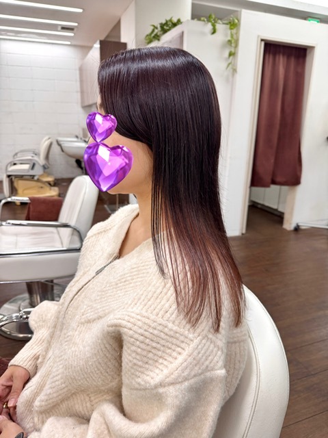 学芸大学 美容室に、Hair Esthe Hi-Deは、あります。学芸大学 美容院に、Hair Esthe Hi-Deはあります。Hair Esthe Hi-Deは目黒区学芸大学駅近くの美容院です。Hair Esthe Hi-Deは目黒区学芸大学駅近くの美容室です。祐天寺美容室近くにも、Hair Esthe Hi-Deはあります。祐天寺美容院近くにも、Hair Esthe Hi-Deはあります。Hair Esthe Hi-Deは髪にやさしく、が綺麗に艶髪になります。Hair Esthe Hi-Deは、カットがとても上手いです。Hair Esthe Hi-Deは、オシャレです。学芸大　美容院　Hair Esthe Hi-Deは、とても人気があります。学芸大　美容室　Hair Esthe Hi-Deは、40代50代60代女性に人気があります。得にボブやショートスタイルが得意で、スタイルがより立体的になります。なので立体感カットが、お客様に人気です。切りっぱなしボブカやマッシュショートも上手いです。なのでショートカットも上手いです。もちろんボブカットも上手いです。カラーも評判よく、ニューアマトラカラーがお客様に高評価です。オーガニックなヘアカラー　香草カラー色葉も人気です。ヘアマニキュアも保湿があり好評です。40代大人女性のお客様が多いです。40代ボブや40代ショートも得意です。50代大人女性も多いです、50代ボブや50代ショートも得意です。50代女性のカットは全般的に得意です。脱白髪染めハイライトカラーも好評です。60代大人女性も多いです。60代女性のカットも得意ですし、上手いと言われます。パーマもとても上手く、　クリープパーマがお客様に高評価クリープパーマしながら、髪は綺麗になります。男性のお客様もいらっしゃいます。男性のお客様は2割位です。Hair Esthe Hi-Deは、オープンした2003年からヘッドスパ「クリームバスヘアエステ」を提供しています。ヘッドスパ「クリームバスヘアエステ」は、頭皮の汚れを落とし且つ頭皮の保湿効果もあり髪に栄養を与え、艶々になります。プレミアム髪質改善トリートメントも大好評です。