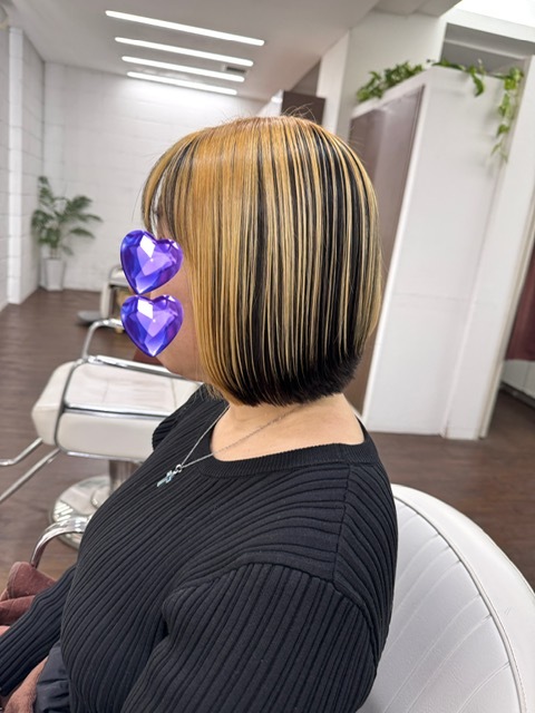 学芸大学 美容室に、Hair Esthe Hi-Deは、あります。学芸大学 美容院に、Hair Esthe Hi-Deはあります。Hair Esthe Hi-Deは目黒区学芸大学駅近くの美容院です。Hair Esthe Hi-Deは目黒区学芸大学駅近くの美容室です。祐天寺美容室近くにも、Hair Esthe Hi-Deはあります。祐天寺美容院近くにも、Hair Esthe Hi-Deはあります。Hair Esthe Hi-Deは髪にやさしく、が綺麗に艶髪になります。Hair Esthe Hi-Deは、カットがとても上手いです。Hair Esthe Hi-Deは、オシャレです。学芸大　美容院　Hair Esthe Hi-Deは、とても人気があります。学芸大　美容室　Hair Esthe Hi-Deは、40代50代60代女性に人気があります。得にボブやショートスタイルが得意で、スタイルがより立体的になります。なので立体感カットが、お客様に人気です。切りっぱなしボブカやマッシュショートも上手いです。なのでショートカットも上手いです。もちろんボブカットも上手いです。カラーも評判よく、ニューアマトラカラーがお客様に高評価です。オーガニックなヘアカラー　香草カラー色葉も人気です。ヘアマニキュアも保湿があり好評です。40代大人女性のお客様が多いです。40代ボブや40代ショートも得意です。50代大人女性も多いです、50代ボブや50代ショートも得意です。50代女性のカットは全般的に得意です。脱白髪染めハイライトカラーも好評です。60代大人女性も多いです。60代女性のカットも得意ですし、上手いと言われます。パーマもとても上手く、　クリープパーマがお客様に高評価クリープパーマしながら、髪は綺麗になります。男性のお客様もいらっしゃいます。男性のお客様は2割位です。Hair Esthe Hi-Deは、オープンした2003年からヘッドスパ「クリームバスヘアエステ」を提供しています。ヘッドスパ「クリームバスヘアエステ」は、頭皮の汚れを落とし且つ頭皮の保湿効果もあり髪に栄養を与え、艶々になります。プレミアム髪質改善トリートメントも大好評です。