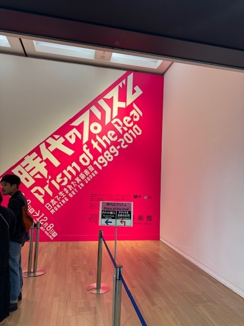 学芸大学 美容室に、Hair Esthe Hi-Deは、あります。学芸大学 美容院に、Hair Esthe Hi-Deはあります。Hair Esthe Hi-Deは目黒区学芸大学駅近くの美容院です。Hair Esthe Hi-Deは目黒区学芸大学駅近くの美容室です。祐天寺美容室近くにも、Hair Esthe Hi-Deはあります。祐天寺美容院近くにも、Hair Esthe Hi-Deはあります。Hair Esthe Hi-Deは髪にやさしく、が綺麗に艶髪になります。Hair Esthe Hi-Deは、カットがとても上手いです。Hair Esthe Hi-Deは、オシャレです。学芸大 美容院 Hair Esthe Hi-Deは、とても人気があります。学芸大 美容室 Hair Esthe Hi-Deは、40代50代60代女性に人気があります。得にボブやショートスタイルが得意で、スタイルがより立体的になります。なので立体感カットが、お客様に人気です。切りっぱなしボブカやマッシュショートも上手いです。なのでショートカットも上手いです。もちろんボブカットも上手いです。カラーも評判よく、ニューアマトラカラーがお客様に高評価です。オーガニックなヘアカラー 香草カラー色葉も人気です。ヘアマニキュアも保湿があり好評です。40代大人女性のお客様が多いです。40代ボブや40代ショートも得意です。50代大人女性も多いです、50代ボブや50代ショートも得意です。50代女性のカットは全般的に得意です。脱白髪染めハイライトカラーも好評です。60代大人女性も多いです。60代女性のカットも得意ですし、上手いと言われます。パーマもとても上手く、 クリープパーマがお客様に高評価クリープパーマしながら、髪は綺麗になります。男性のお客様もいらっしゃいます。男性のお客様は2割位です。Hair Esthe Hi-Deは、オープンした2003年からヘッドスパ「クリームバスヘアエステ」を提供しています。ヘッドスパ「クリームバスヘアエステ」は、頭皮の汚れを落とし且つ頭皮の保湿効果もあり髪に栄養を与え、艶々になります。プレミアム髪質改善トリートメントも大好評です。