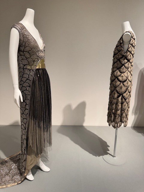 学芸大学 美容室に、Hair Esthe Hi-Deは、あります。学芸大学 美容院に、Hair Esthe Hi-Deはあります。Hair Esthe Hi-Deは目黒区学芸大学駅近くの美容院です。Hair Esthe Hi-Deは目黒区学芸大学駅近くの美容室です。祐天寺美容室近くにも、Hair Esthe Hi-Deはあります。祐天寺美容院近くにも、Hair Esthe Hi-Deはあります。Hair Esthe Hi-Deは髪にやさしく、が綺麗に艶髪になります。Hair Esthe Hi-Deは、カットがとても上手いです。Hair Esthe Hi-Deは、オシャレです。学芸大 美容院 Hair Esthe Hi-Deは、とても人気があります。学芸大 美容室 Hair Esthe Hi-Deは、40代50代60代女性に人気があります。得にボブやショートスタイルが得意で、スタイルがより立体的になります。なので立体感カットが、お客様に人気です。切りっぱなしボブカやマッシュショートも上手いです。なのでショートカットも上手いです。もちろんボブカットも上手いです。カラーも評判よく、ニューアマトラカラーがお客様に高評価です。オーガニックなヘアカラー 香草カラー色葉も人気です。ヘアマニキュアも保湿があり好評です。40代大人女性のお客様が多いです。40代ボブや40代ショートも得意です。50代大人女性も多いです、50代ボブや50代ショートも得意です。50代女性のカットは全般的に得意です。脱白髪染めハイライトカラーも好評です。60代大人女性も多いです。60代女性のカットも得意ですし、上手いと言われます。パーマもとても上手く、 クリープパーマがお客様に高評価クリープパーマしながら、髪は綺麗になります。男性のお客様もいらっしゃいます。男性のお客様は2割位です。Hair Esthe Hi-Deは、オープンした2003年からヘッドスパ「クリームバスヘアエステ」を提供しています。ヘッドスパ「クリームバスヘアエステ」は、頭皮の汚れを落とし且つ頭皮の保湿効果もあり髪に栄養を与え、艶々になります。プレミアム髪質改善トリートメントも大好評です。