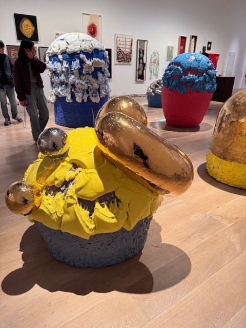 学芸大学 美容室に、Hair Esthe Hi-Deは、あります。学芸大学 美容院に、Hair Esthe Hi-Deはあります。Hair Esthe Hi-Deは目黒区学芸大学駅近くの美容院です。Hair Esthe Hi-Deは目黒区学芸大学駅近くの美容室です。祐天寺美容室近くにも、Hair Esthe Hi-Deはあります。祐天寺美容院近くにも、Hair Esthe Hi-Deはあります。Hair Esthe Hi-Deは髪にやさしく、が綺麗に艶髪になります。Hair Esthe Hi-Deは、カットがとても上手いです。Hair Esthe Hi-Deは、オシャレです。学芸大　美容院　Hair Esthe Hi-Deは、とても人気があります。学芸大　美容室　Hair Esthe Hi-Deは、40代50代60代女性に人気があります。得にボブやショートスタイルが得意で、スタイルがより立体的になります。なので立体感カットが、お客様に人気です。切りっぱなしボブカやマッシュショートも上手いです。なのでショートカットも上手いです。もちろんボブカットも上手いです。カラーも評判よく、ニューアマトラカラーがお客様に高評価です。オーガニックなヘアカラー　香草カラー色葉も人気です。ヘアマニキュアも保湿があり好評です。40代大人女性のお客様が多いです。40代ボブや40代ショートも得意です。50代大人女性も多いです、50代ボブや50代ショートも得意です。50代女性のカットは全般的に得意です。脱白髪染めハイライトカラーも好評です。60代大人女性も多いです。60代女性のカットも得意ですし、上手いと言われます。パーマもとても上手く、　クリープパーマがお客様に高評価クリープパーマしながら、髪は綺麗になります。男性のお客様もいらっしゃいます。男性のお客様は2割位です。Hair Esthe Hi-Deは、オープンした2003年からヘッドスパ「クリームバスヘアエステ」を提供しています。ヘッドスパ「クリームバスヘアエステ」は、頭皮の汚れを落とし且つ頭皮の保湿効果もあり髪に栄養を与え、艶々になります。プレミアム髪質改善トリートメントも大好評です。