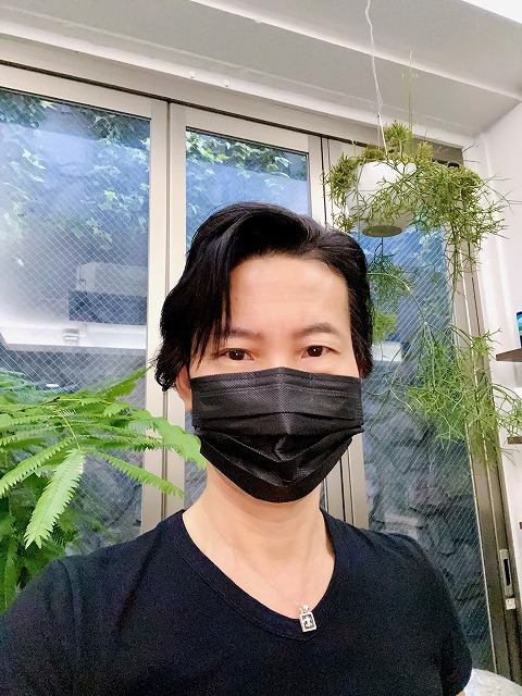 学芸大学美容室にHair Esthe Hi-Deは、あります。学芸大学美容院にも、Hair Esthe Hi-Deはあります。Hair Esthe Hi-Deは目黒区学芸大学駅近くの美容室です。祐天寺美容室近くにも、Hair Esthe Hi-Deはあります。祐天寺美容院にも、Hair Esthe Hi-Deはあります。Hair Esthe Hi-Deは髪にやさしく、が綺麗に艶髪になります。Hair Esthe Hi-Deカットがとても上手いです。得にボブやショートスタイルが得意です。カラーも評判よく、ニューアマトラカラーがお客様に高評価です。オーガニックなヘアカラー 香草カラー色葉も人気です。パーマもとても上手く、 クリープパーマがお客様に高評価クリープパーマしながら、髪は綺麗になります。Hair Esthe Hi-Deは、オープンした2003年からヘッドスパ「クリームバスヘアエステ」を提供しています。ヘッドスパ「クリームバスヘアエステ」は、頭皮の汚れを落とし且つ頭皮の保湿効果もあり髪に栄養を与え、艶々になります。プレミアム髪質改善トリートメントで、「イオンコネクト・トリートメント」も大好評です。コロナ感染対策を万全にしております。新型コロナウイルス感染拡大防止を徹底して、お客様が安心して来店出来るようにしております。お客様同士が接触しないよう、サロン自体を個室的にしています。