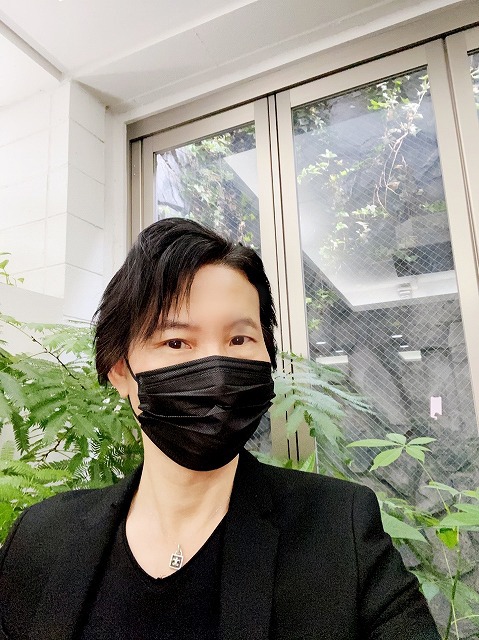 Hi-Deは、学芸大学美容室Hi-Deは、学芸大学美容院ハイドは目黒区学芸大学駅近くの美容室です。Hi-Deは、祐天寺美容室Hi-Deは、祐天寺美容院ハイドは髪にやさしく、が綺麗に艶髪になります。カットが上手いカラーが上手い ニューアマトラカラーがお客様に高評価パーマが上手い クリープパーマがお客様に高評価ヘッドスパが気持ちいいヘッドスパ、ヘアエステが髪が艶々に髪質改善トリートメントで、髪艶々にコロナ感染対策をしっかりしています.新型コロナウイルス感染拡大防止を徹底して、営業しております。お客様同士が接触しないよう、サロン自体を個室的にしています。